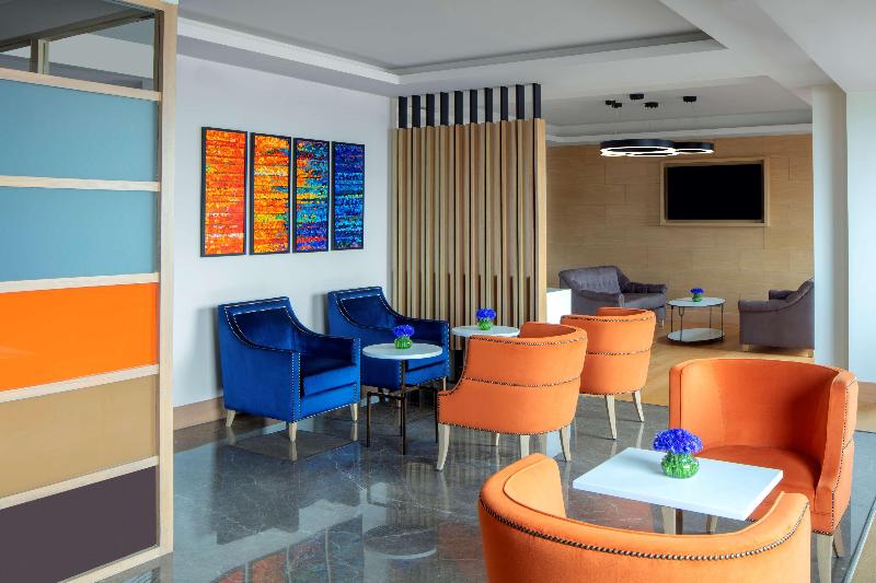 Отель Radisson Gurugram Udyog Vihar