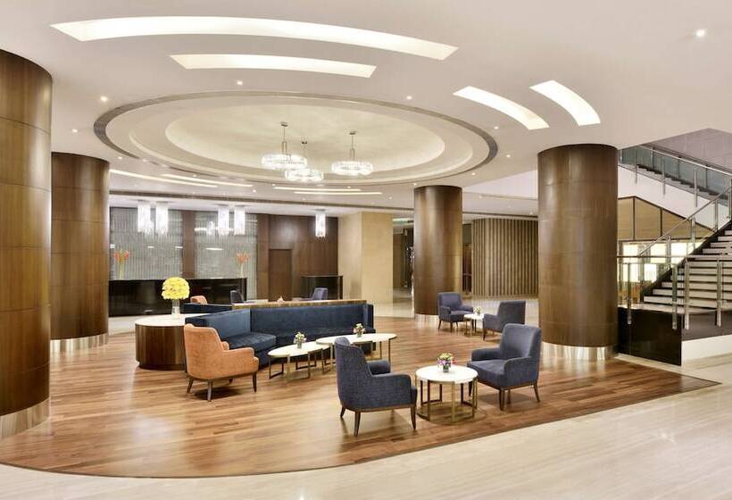 Отель Radisson Gurugram Udyog Vihar
