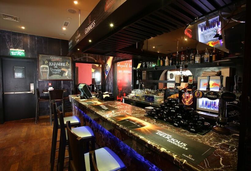 ホテル Ramada Downtown Abu Dhabi