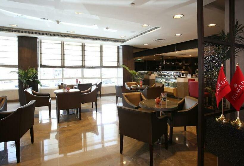 ホテル Ramada Downtown Abu Dhabi