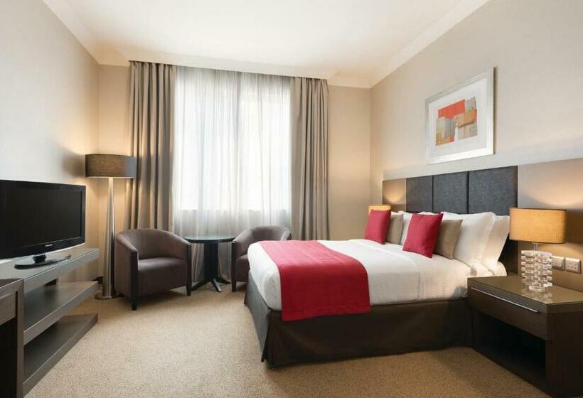 ホテル Ramada Downtown Abu Dhabi