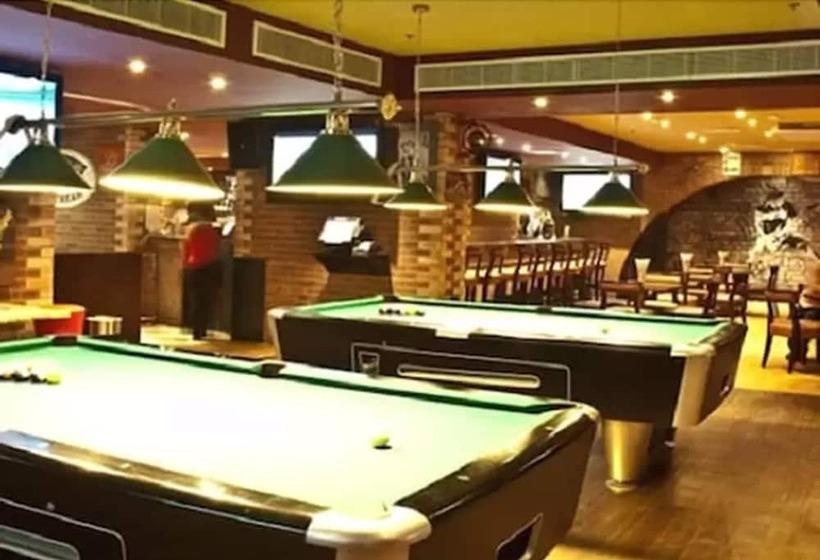 Отель Ramee Rose