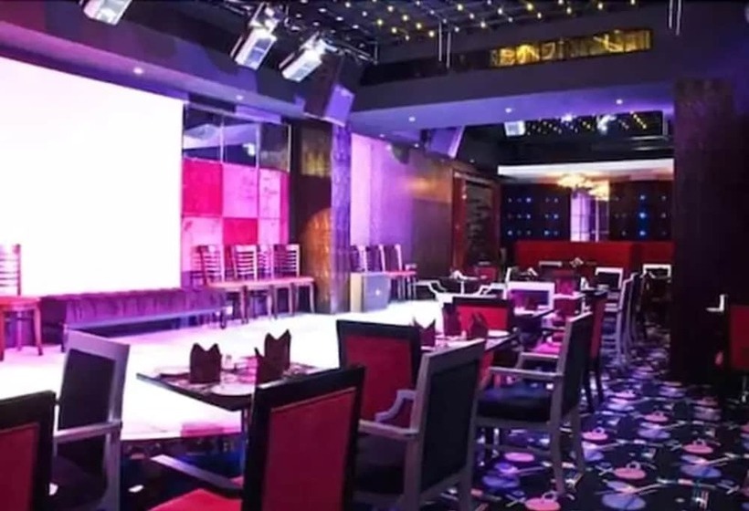 Отель Ramee Rose