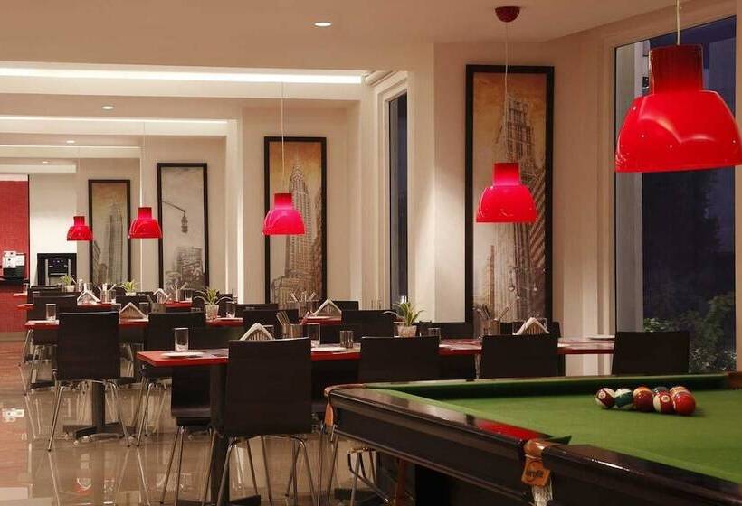 Red Fox By Lemon Tree Hotels, Hyderabad