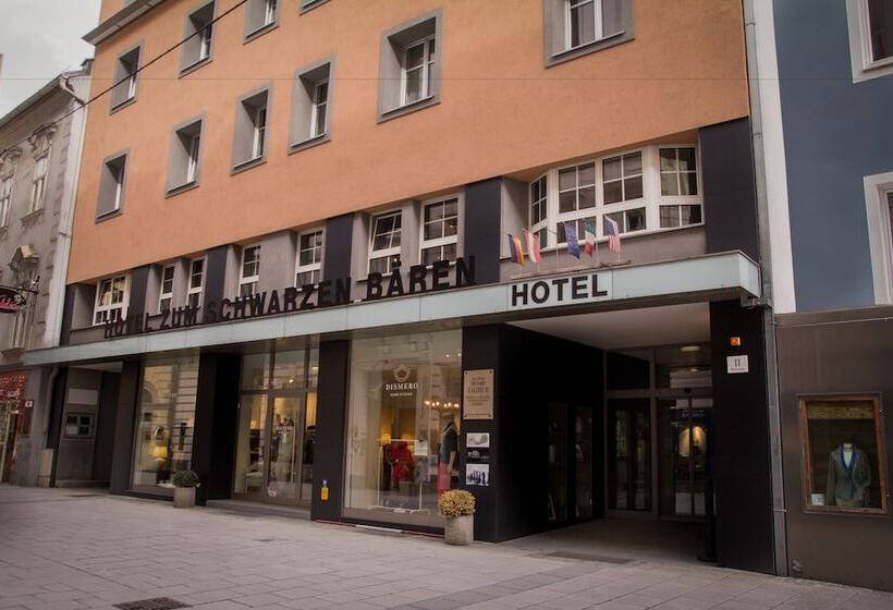 هتل Schwarzer Bar