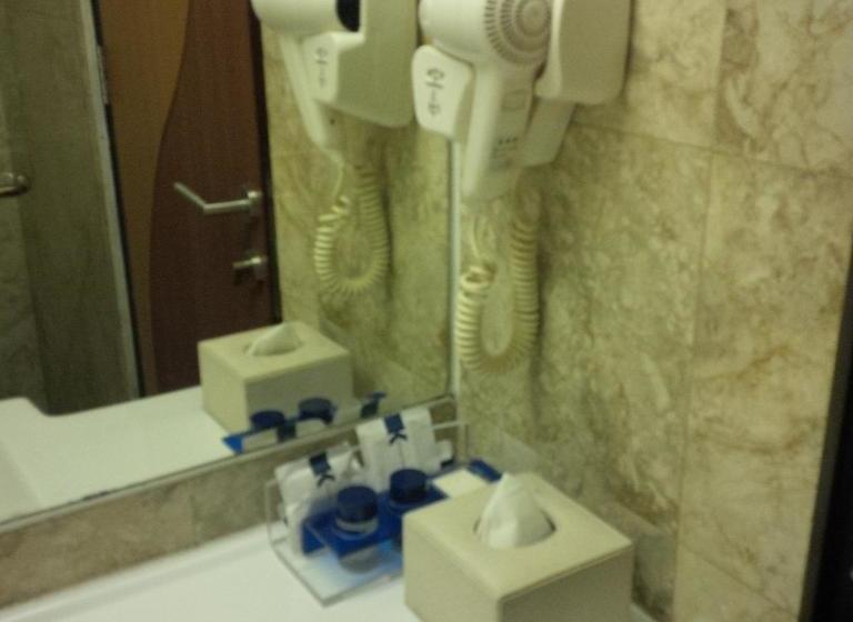 酒店 Serela Kuta Bali