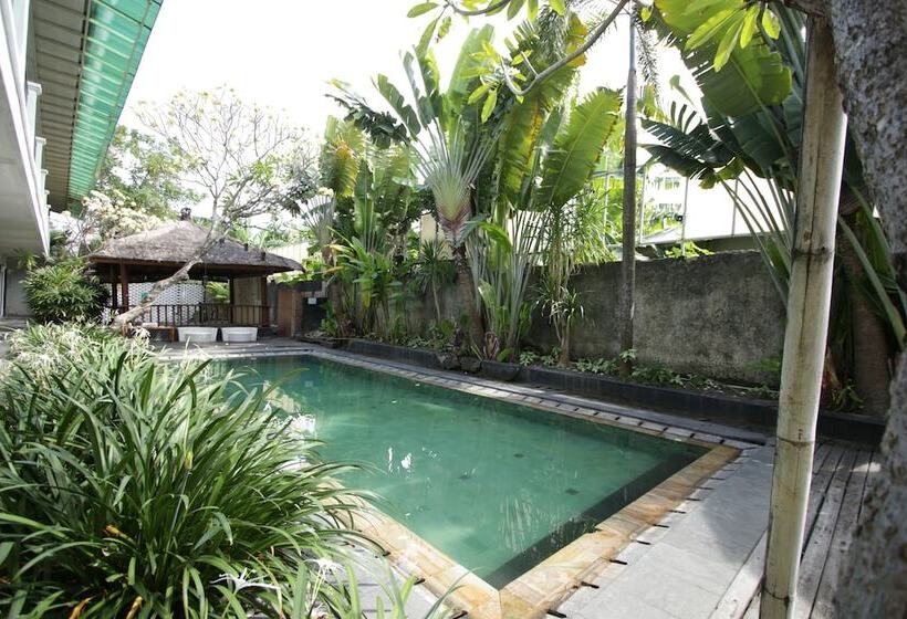 酒店 Serela Kuta Bali