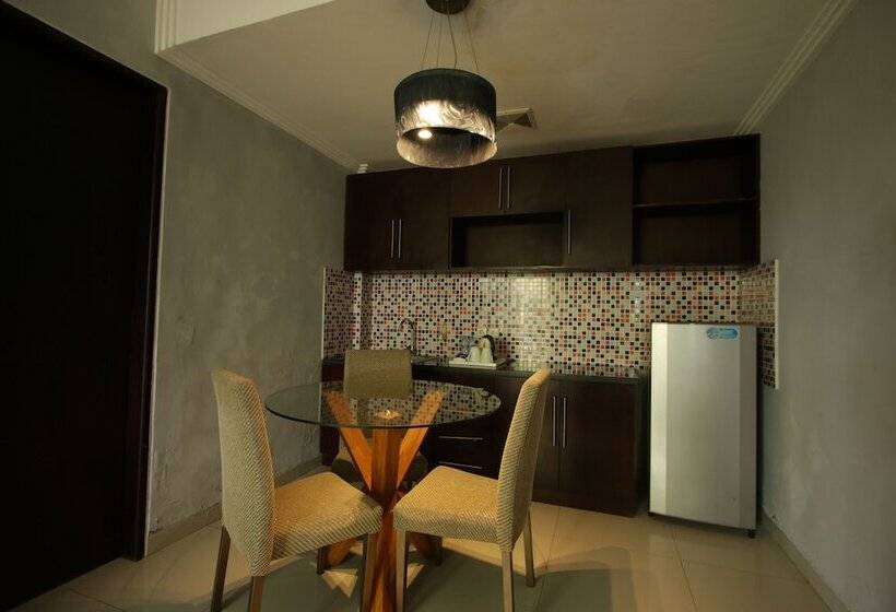 酒店 Serela Kuta Bali