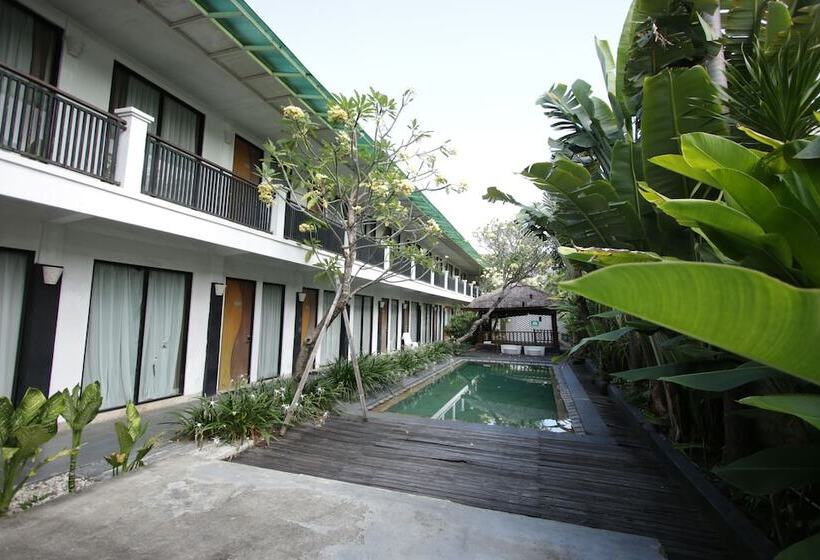 酒店 Serela Kuta Bali