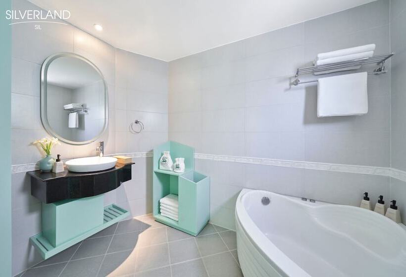 בית מלון כפרי Silverland Sil