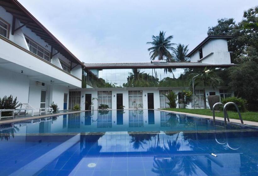 فندق Siyanco Holiday Resort