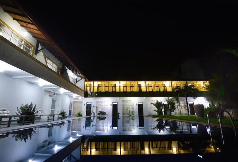 בית מלון כפרי Siyanco Holiday Resort