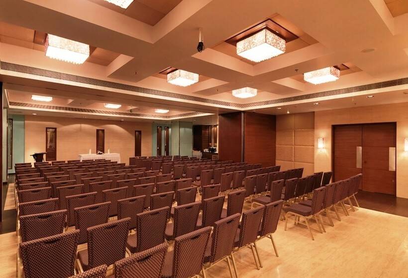 Spree Shivai Hotel Pimpri