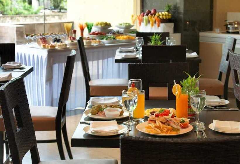 Spree Shivai Hotel Pimpri