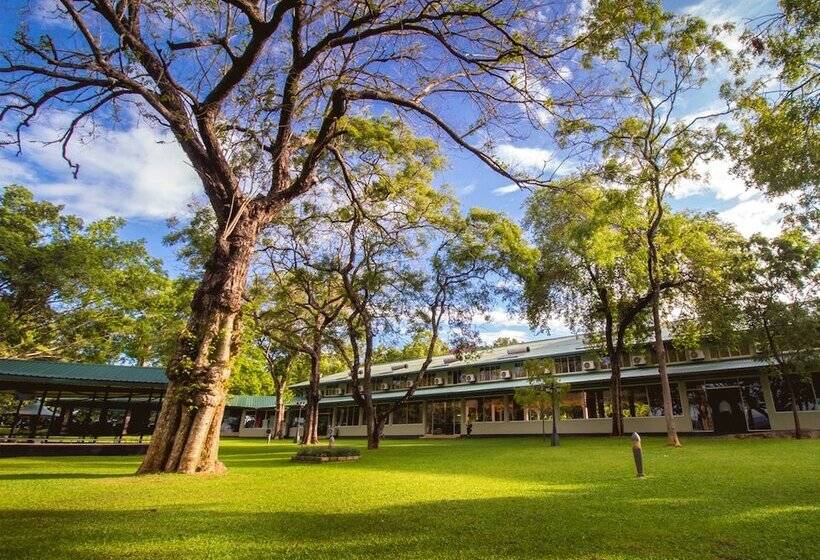 בית מלון כפרי Sudu Araliya