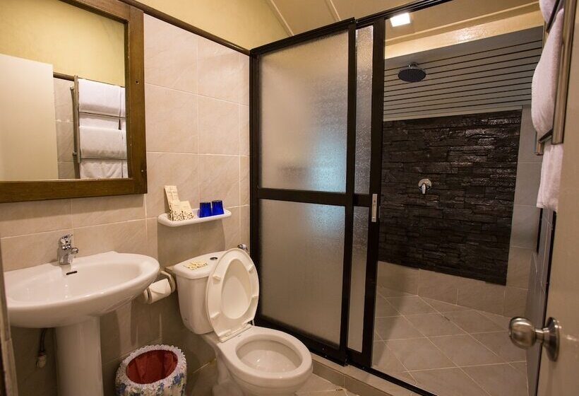 Hotel Sutera Sanctuary Lodges At Kinabalu Park