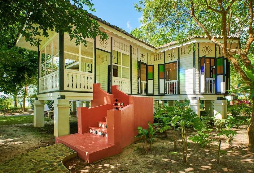 호텔 Temple Tree Resort