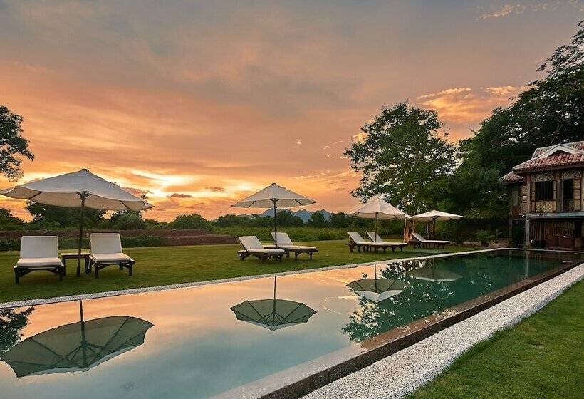 Отель Temple Tree Resort