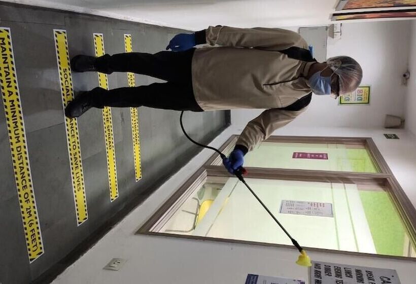 Отель The Ashtan Sarovar Portico