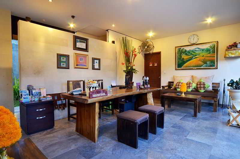 Отель The Khayangan Dreams Villa Umalas