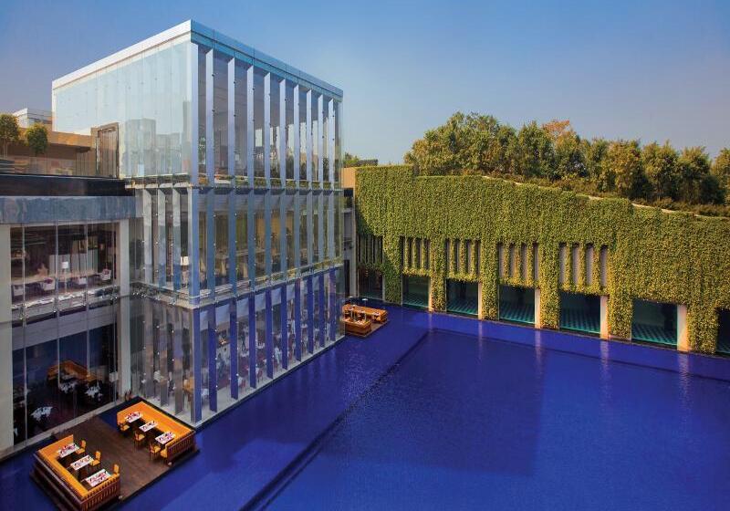 هتل The Oberoi  Gurgaon