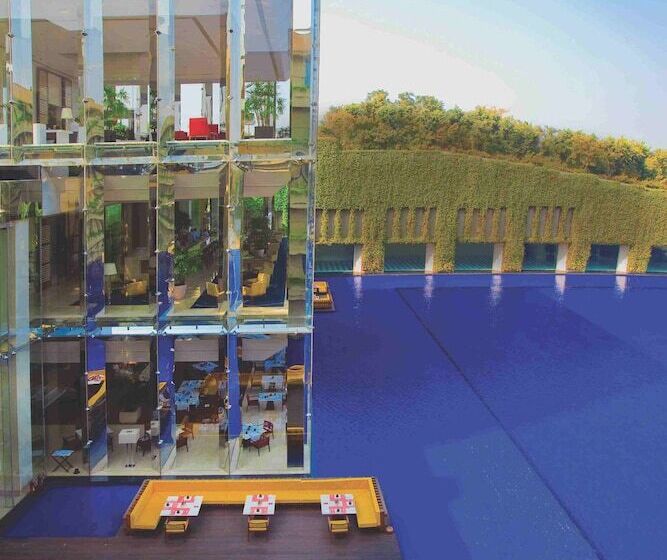 هتل The Oberoi  Gurgaon