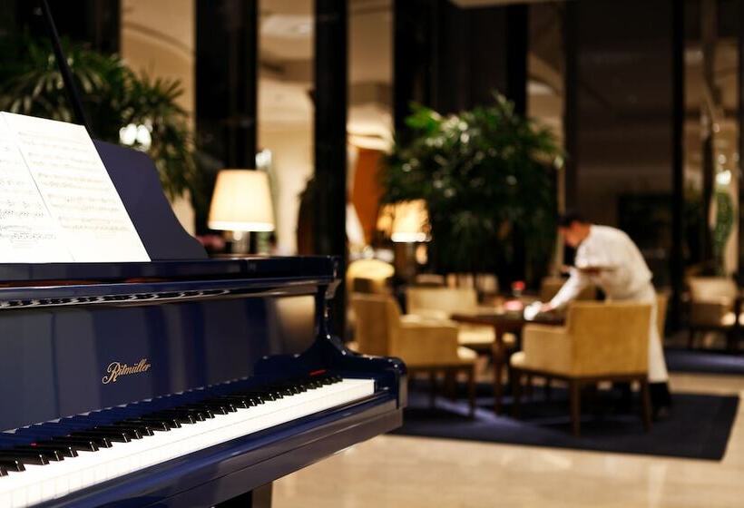 هتل The Oberoi  Gurgaon