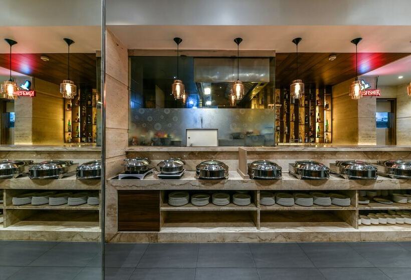 בית מלון כפרי The Regale  By Tunga