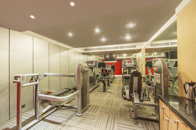 בית מלון כפרי The Regale  By Tunga