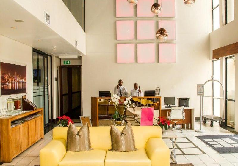 호텔 The Square Boutique  By Misty Blue S