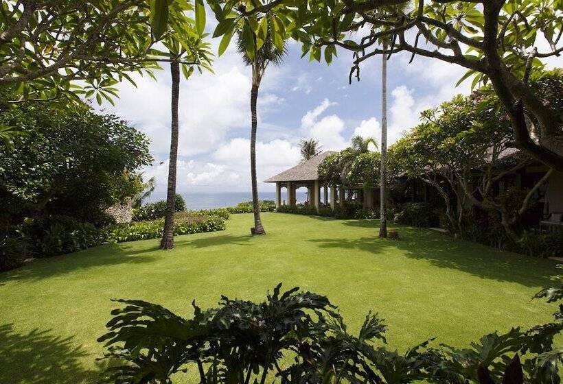 בית מלון כפרי The Ungasan Clifftop Resort