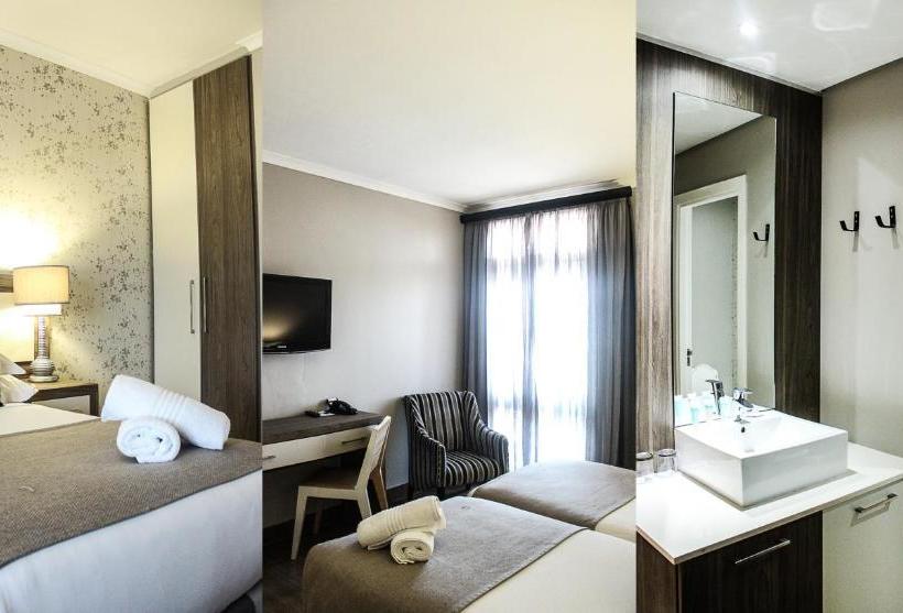 호텔 The Waterfront  & Spa By Misty Blue S