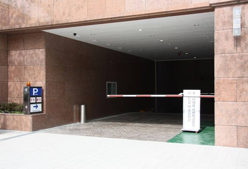 Отель Toyoko Inn Busan Station2