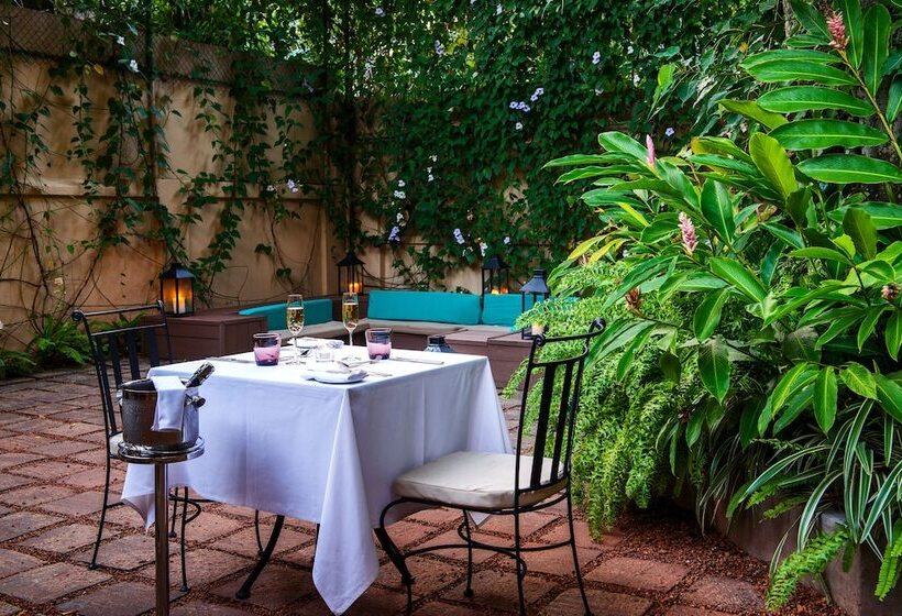 هتل Residence On Park Street