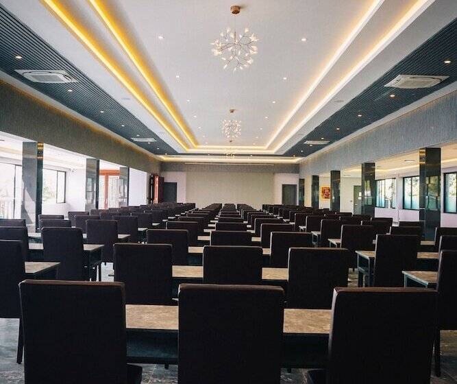 هتل Vedana Lagoon Resort And Spa