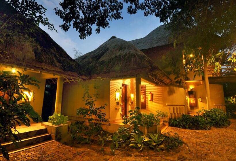 هتل Vedic Village Spa Resort Kolkata