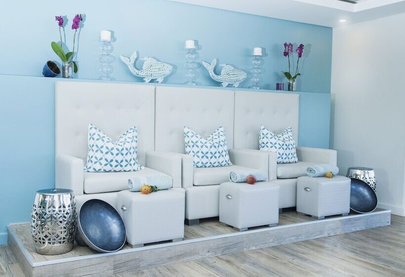 Views Boutique Hotel & Spa