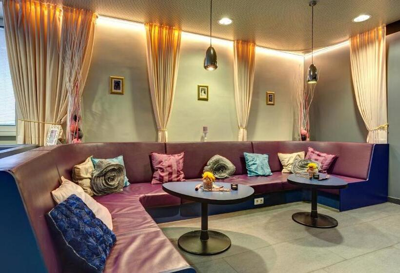 Meininger Hotel Wien Downtown Sissi