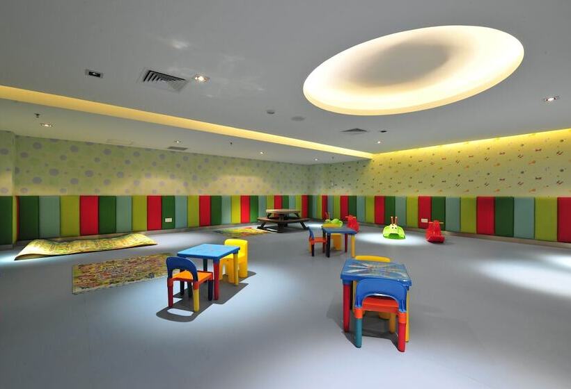 Ming Garden Hotel And Residences