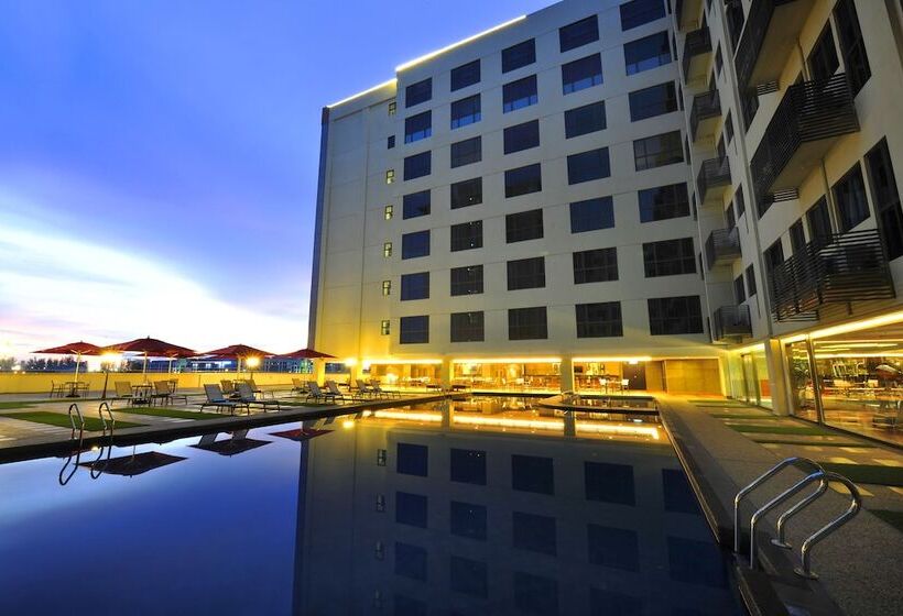 Ming Garden Hotel And Residences