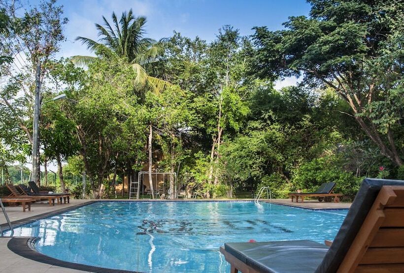 Pelwehera Village Resort