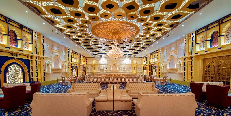 Radisson Blu Udaipur Palace Resort & Spa