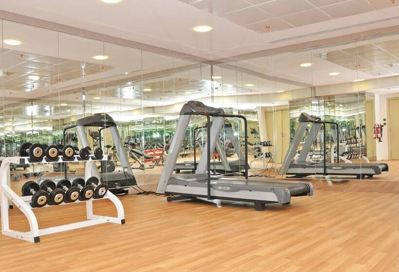 Ramee Royal Hotel Apartments