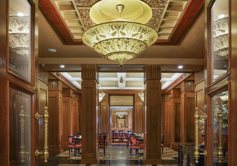 استراحتگاه Vinpearl Luxury Nha Trang