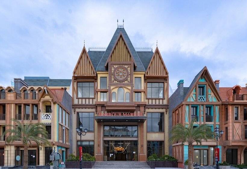 استراحتگاه Vinpearl Luxury Nha Trang