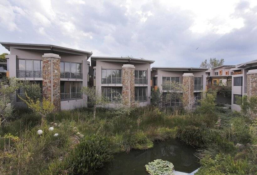 Seven Villa Hotel And Spa