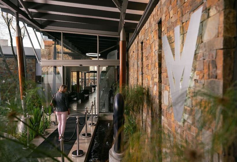 Seven Villa Hotel And Spa