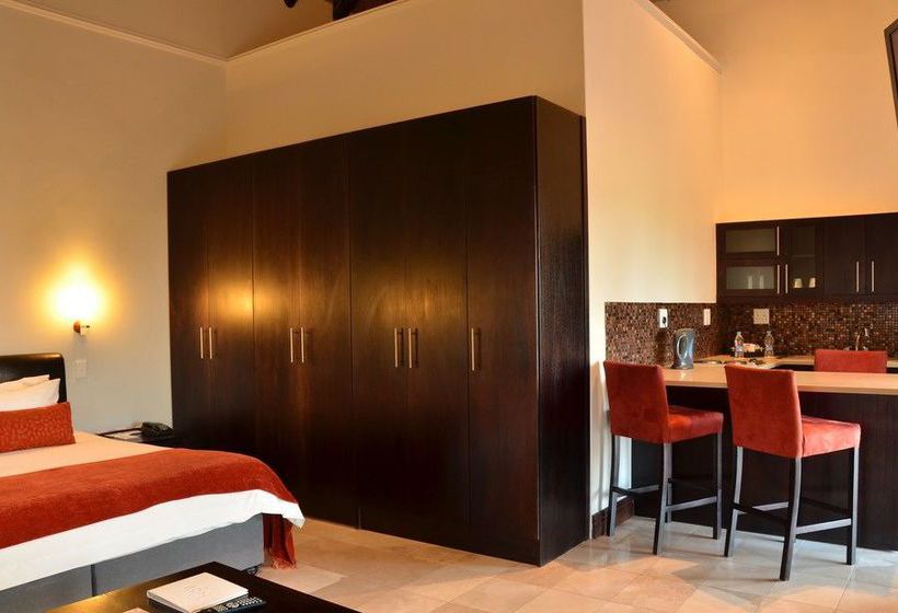 BON Hotel Shelley Point