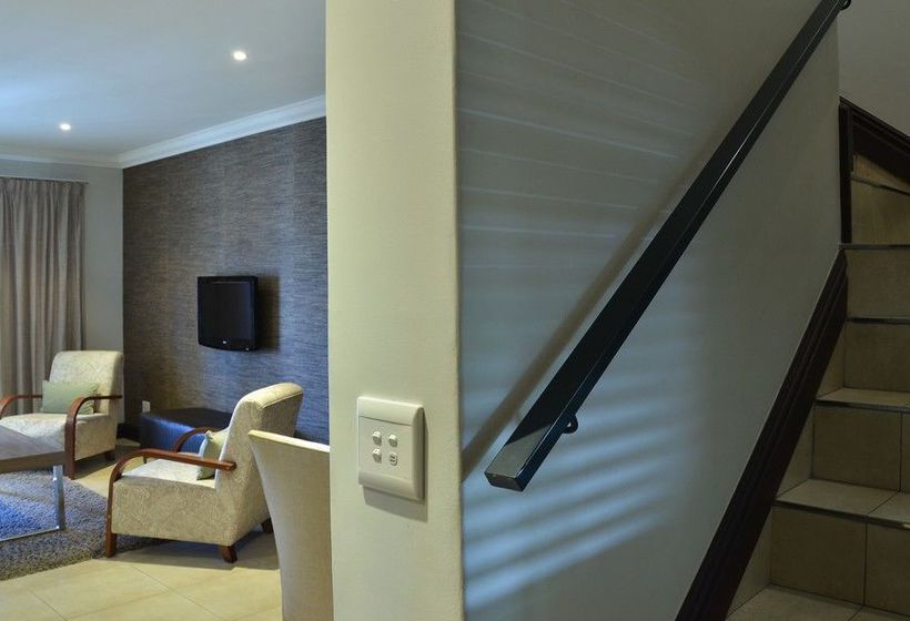 BON Hotel Shelley Point