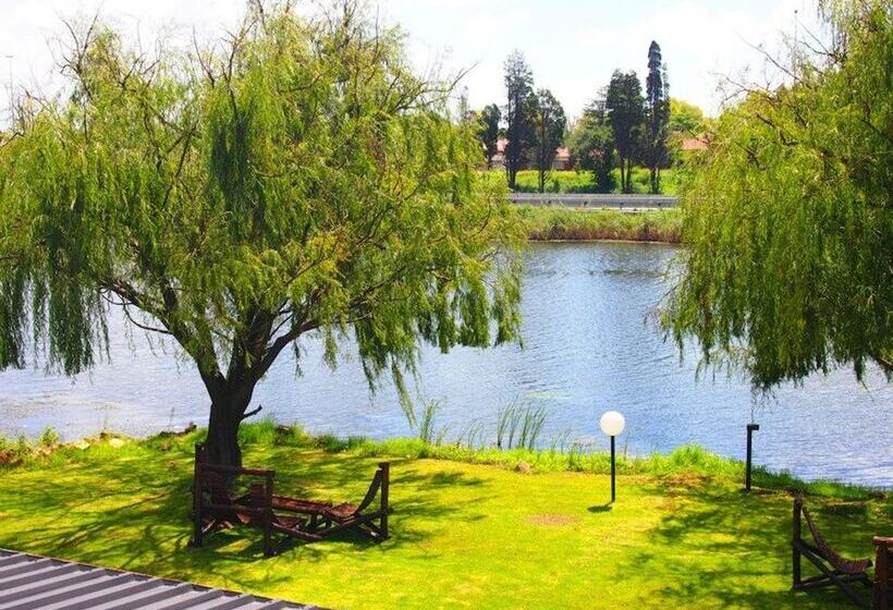 The Lakes Hotel And Conference Centre